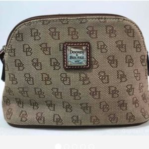 Dooney & Bourke bag